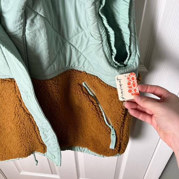 Free People Adventure Awaits Vest in Amber Combo L - Picture 5 of 8